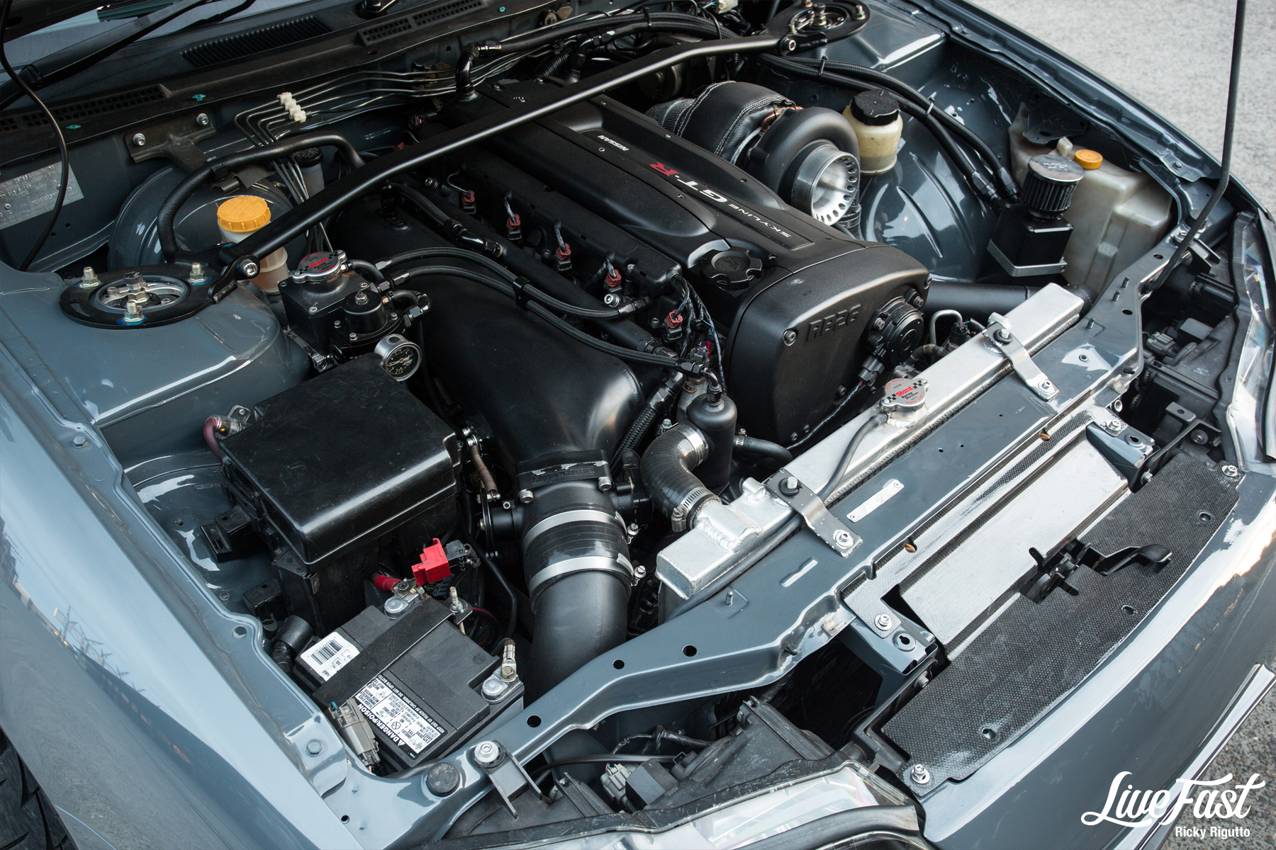 RB26 S15 Silvia engine bay with single precision turbo
