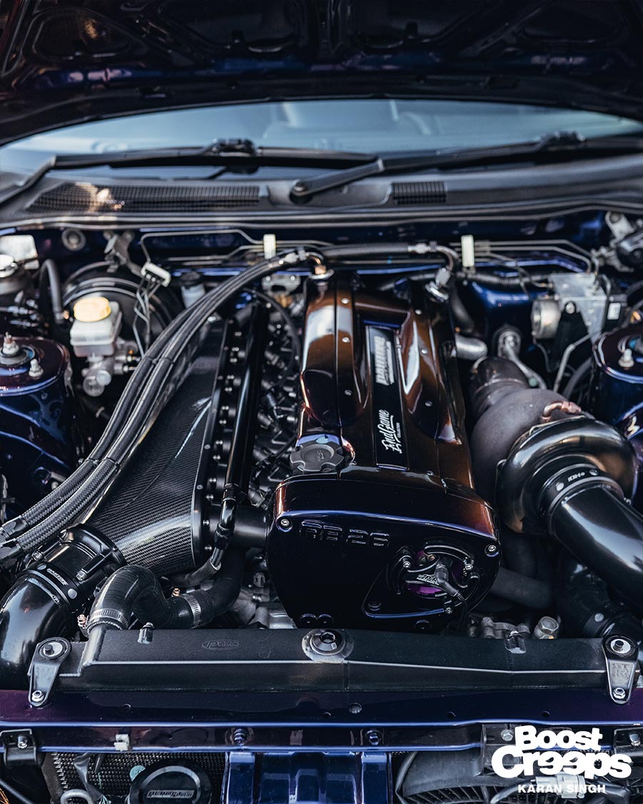 Modified R34 GTR RB26 engine with single turbo