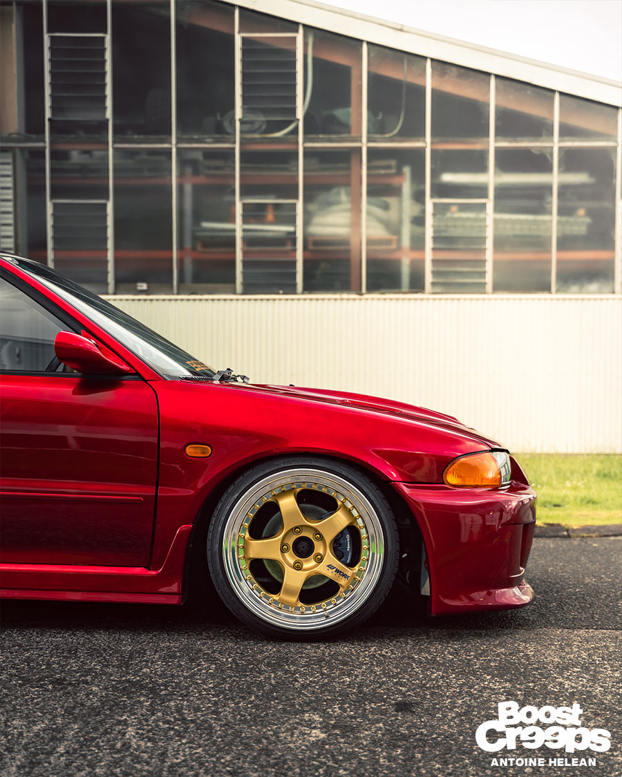 A Lancer Evolution 3 with Evo 5 Brembo brakes (in New Zealand)