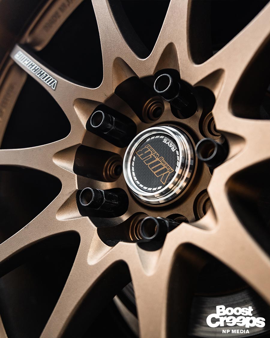 Clean Skyline R32 GTR in Slate Grey Metallic sitting on bronze Rays CE28 wheels in 18x9.5+15 with 265/35 tyres